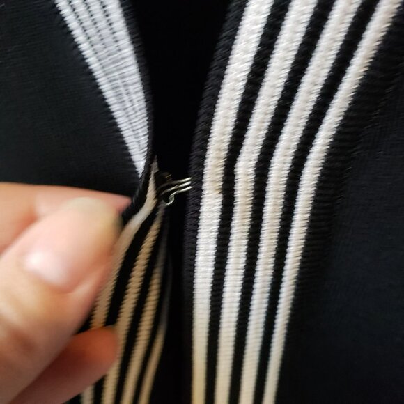 Exclusively Misook Black White Stripe V Neck Cardigan Sweater - Picture 7 of 10